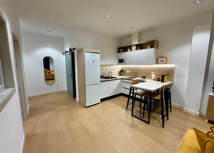 Carolina Centro Monesterio